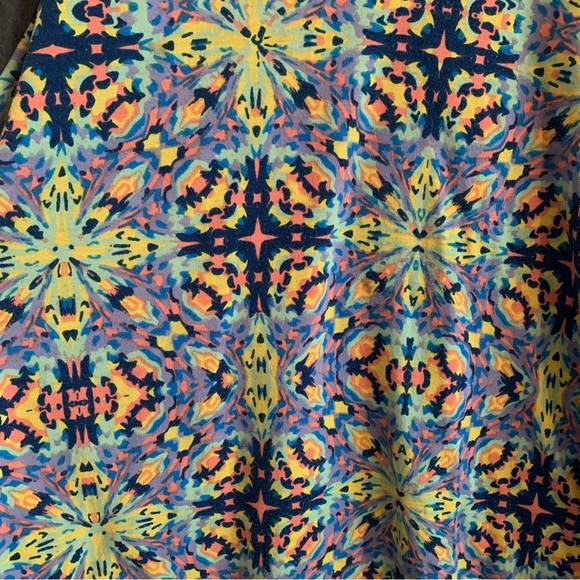 LuLaRoe - Randy - Picture 3 of 4
